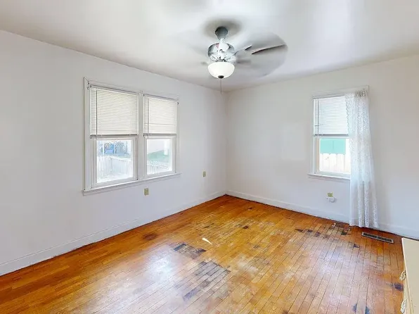 1616 Adams Ave, Clarksburg, WV 26301