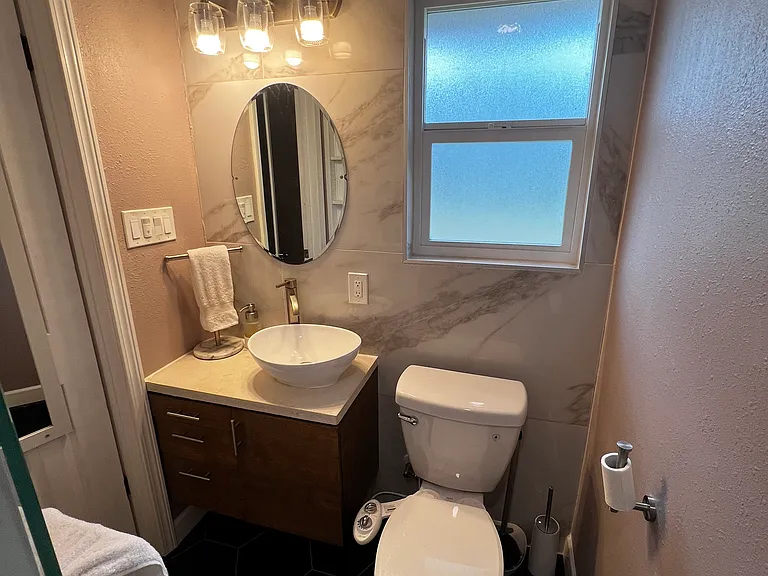 5305 Cloverdale Ln — Photo 45