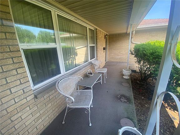 4th image of 4921 Baxter Dr