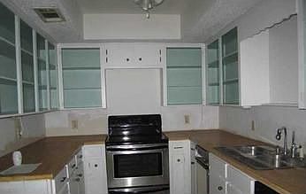 2nd image of 412 N 5th St