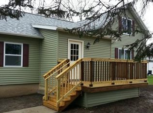 207 Ballard St, Sharon, WI 53585