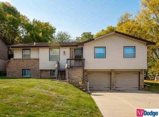 12806 S 29th Pl, Bellevue, NE 68123