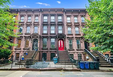 492 Willoughby Avenue