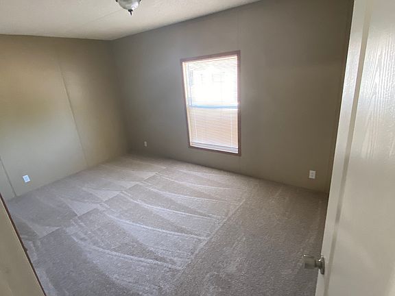 5th image of 4723 Atlanta Ave