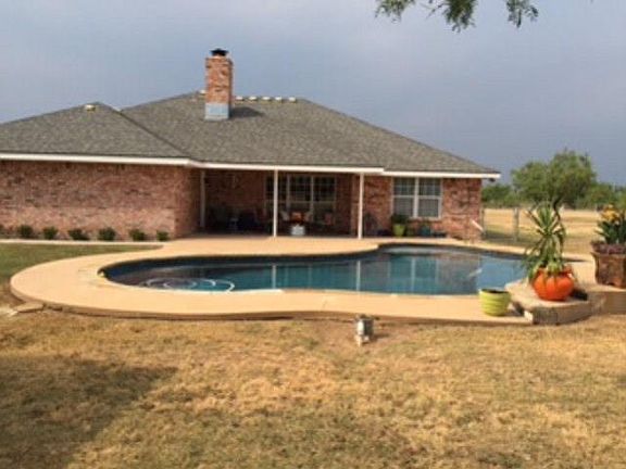 3rd image of 377 Cedarwood Dr