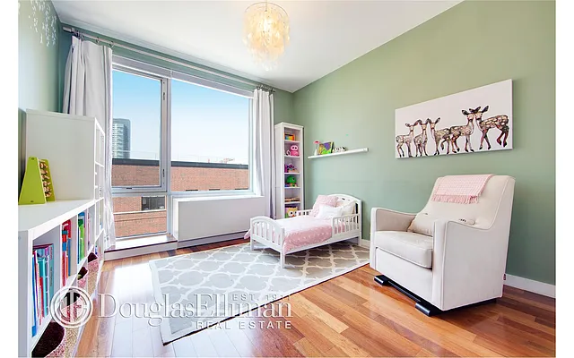 Sold by Douglas Elliman | media 26