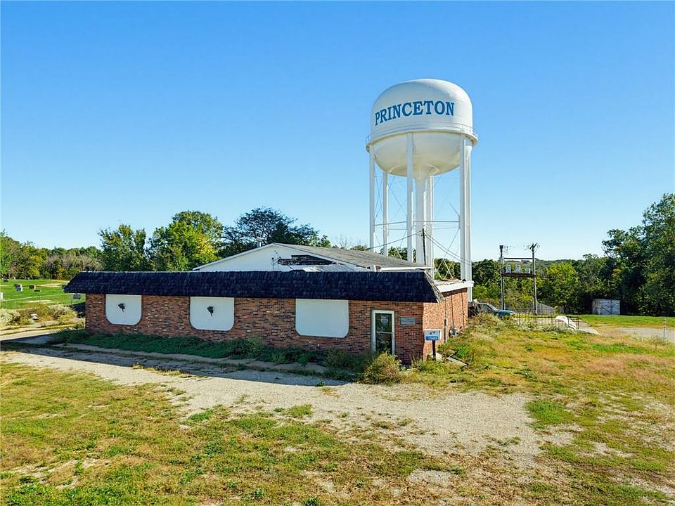 43rd image of 19485 Dottie Ln