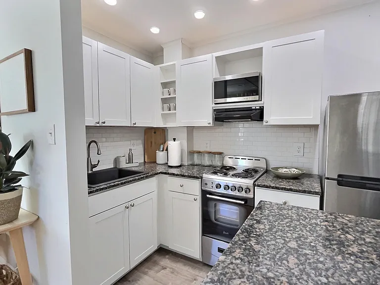 36 State St #3 — Photo 14