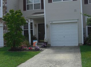 105 Sansom Ln, Deptford, NJ 08096
