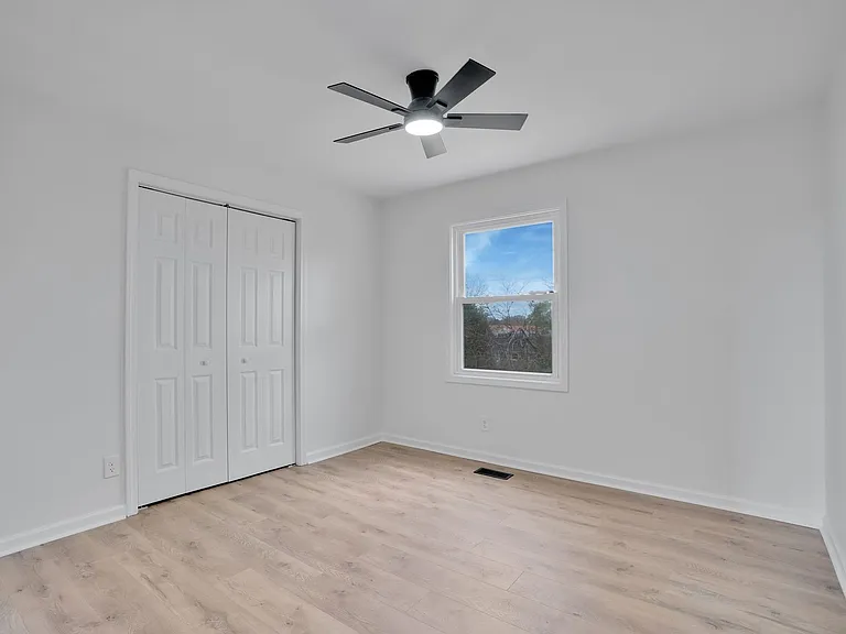 1857 Memorial Dr — Photo 21