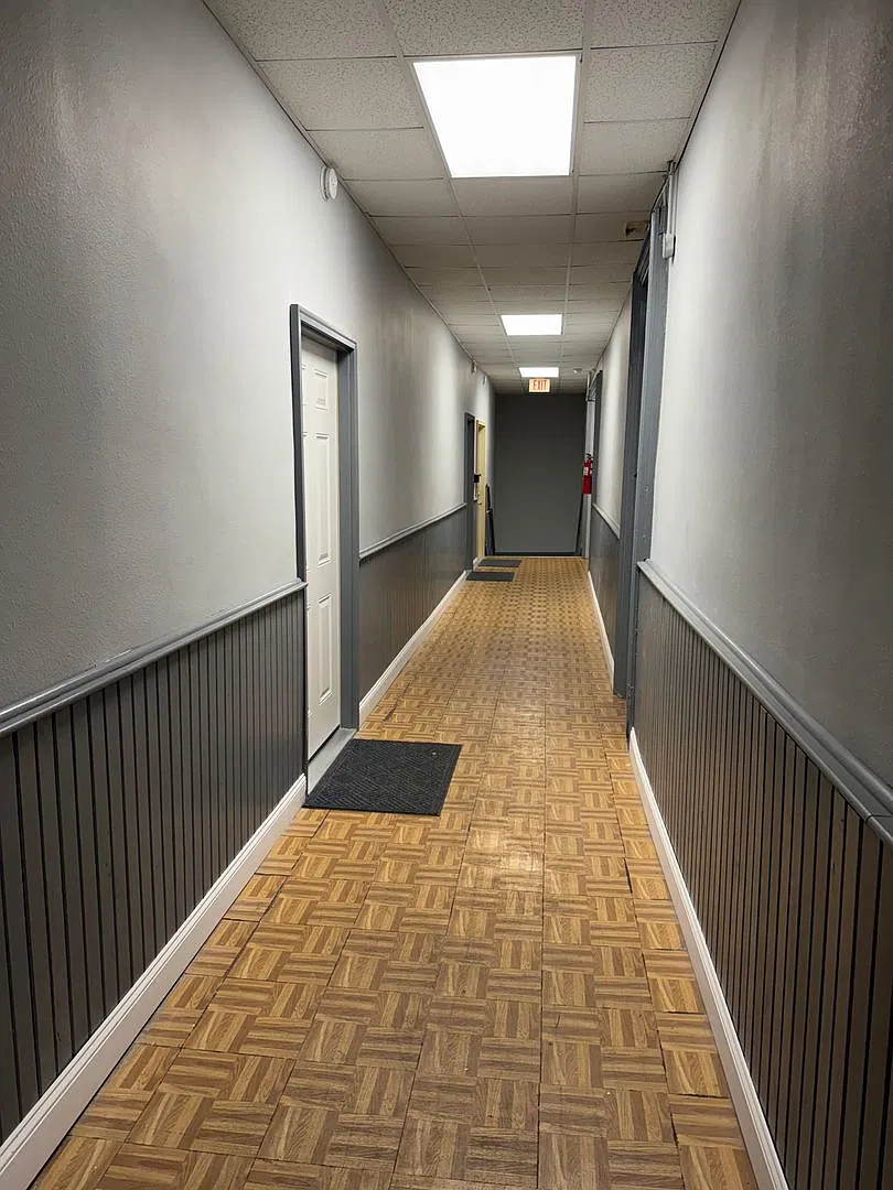 19 1/2 South Jefferson Apt. 7 — Photo 3