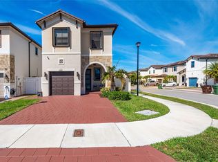 11064 W 35th Ln, Hialeah, FL 33018