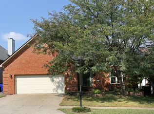 3933 Stone Crossing Ln, Lexington, KY 40514