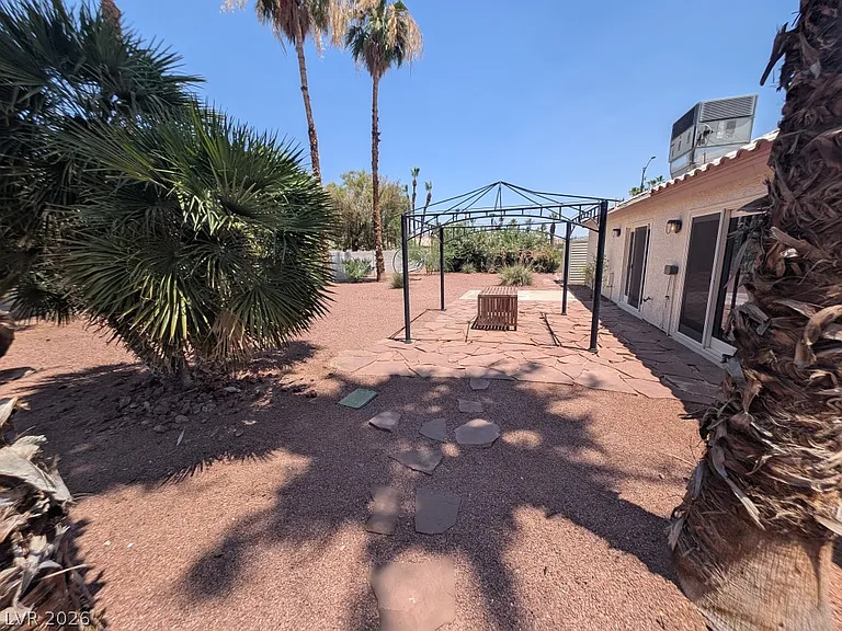 4839 Lames Dr — Photo 25