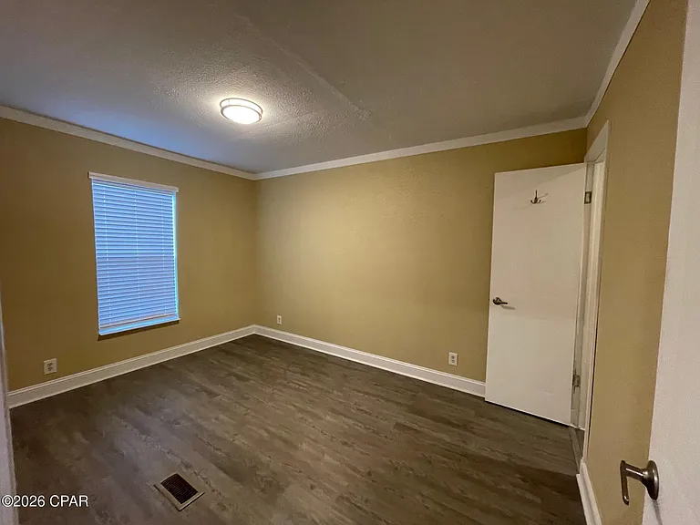 2306 Rachesky Ave — Photo 13