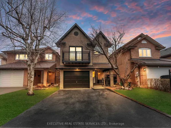 21 Garden Ave, Brampton, ON L6X 1M4