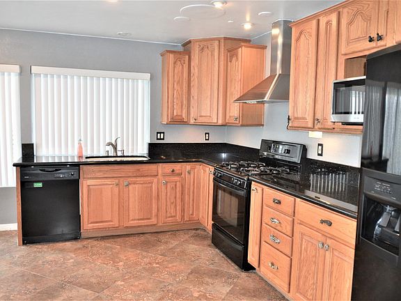 5th image of 10065 Baffin Dr