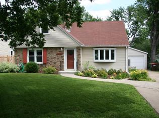 1744 Pascal St, Saint Paul, MN 55113