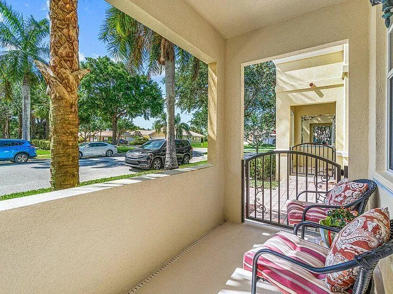 4506 Illicium Dr — Photo 24
