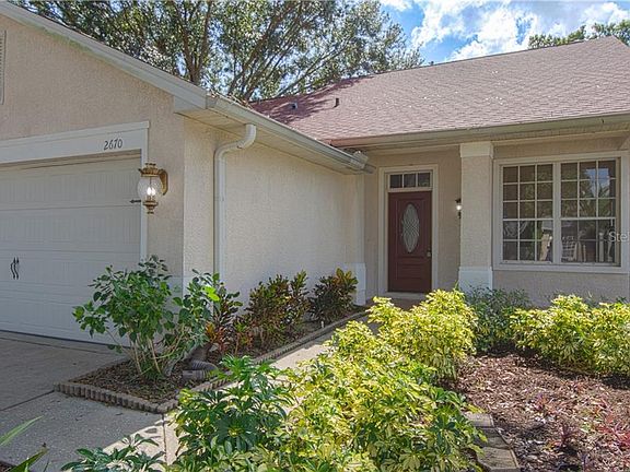 3rd image of 2670 Oleander Ct