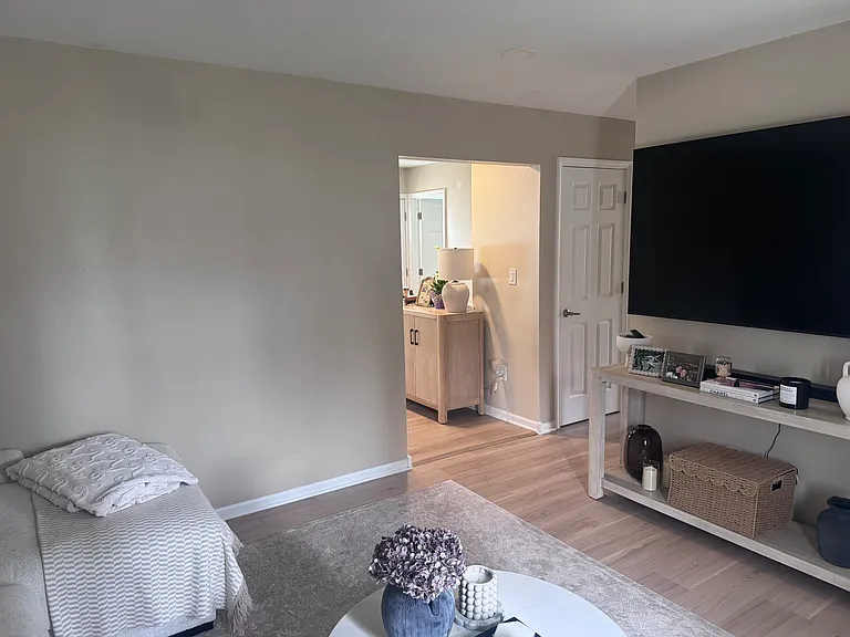 3634 W Parnell Ave — Photo 6