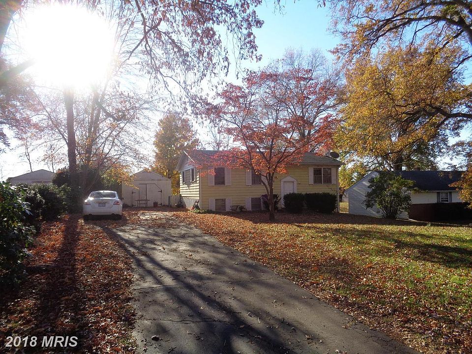 1st image of 221 Lesco Blvd