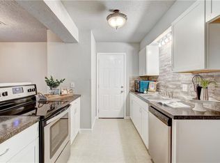812 Peregrine Dr, Norman, OK 73072