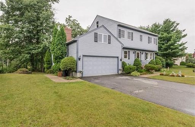 1st image of 28 Leblanc Dr