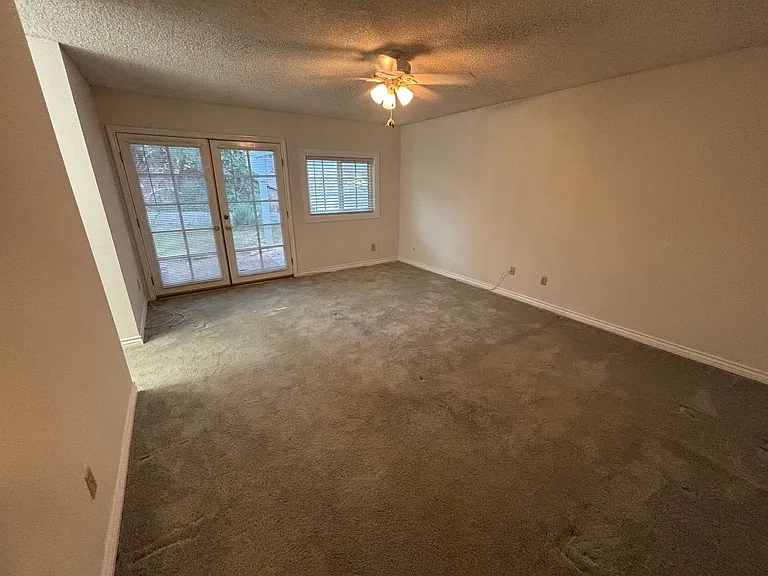 18930 Tenderfoot Trail Rd — Photo 16