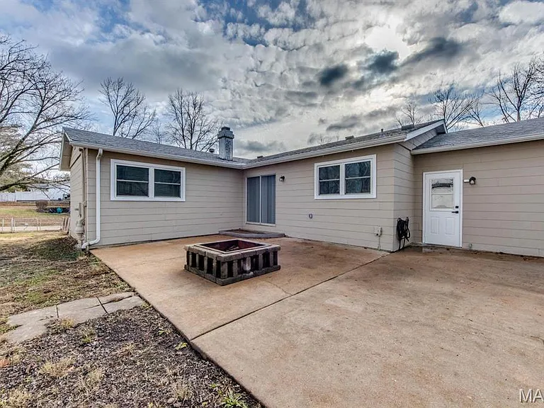 359 Palermo Dr — Photo 34