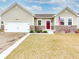 2209 Surrey St, Sycamore, IL 60178