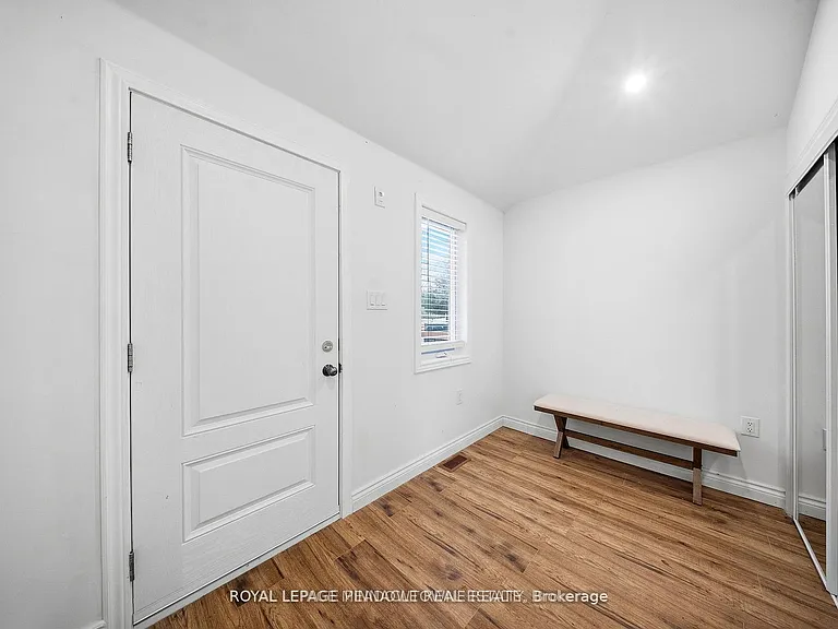 208 Glen Oak Dr — Photo 10