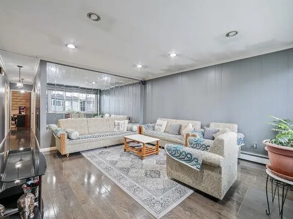 46 Western Avenue image 7 of 36