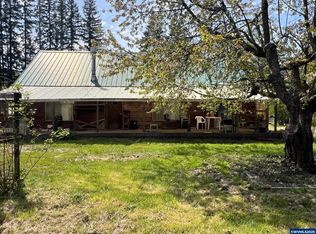 43 Trapp Creek Rd, Toledo, OR 97391