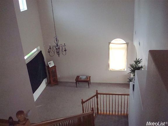 2nd image of 3898 Vecchio Ln