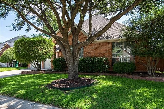 1st image of 809 Harvest Dr