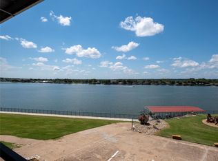 117 W Doyle St #3, Granbury, TX 76048