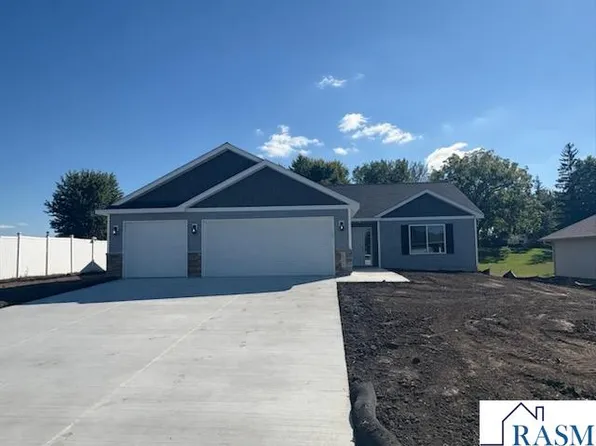 1044 Cullen St, Saint Peter, MN 56082