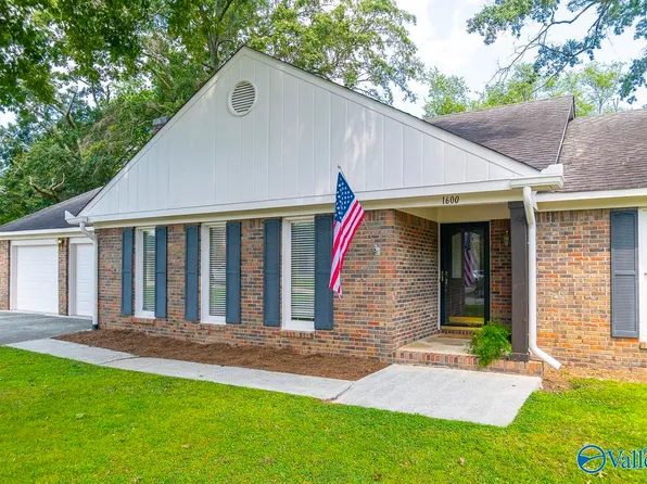 1600 Kenwood Ct SE, Decatur, AL 35601