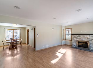 3166 S 44th St, Milwaukee, WI 53219