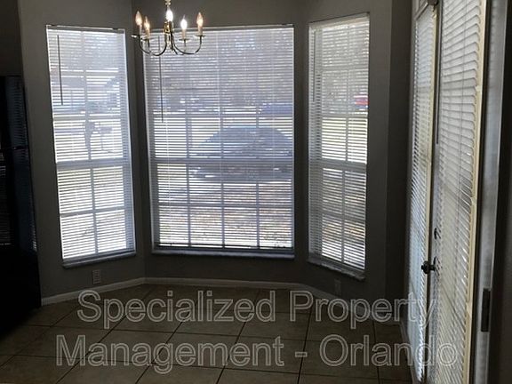 3rd image of 4452 Goldenrain Ct