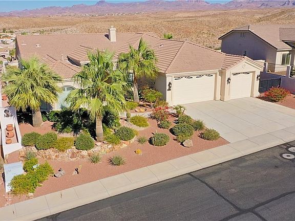 4th image of 2910 Lakeview Dr