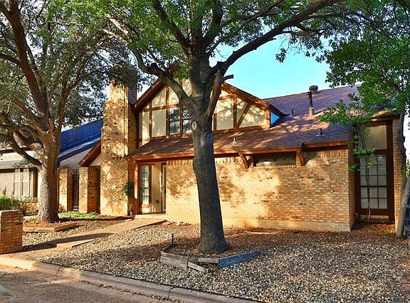 2nd image of 10 Wynrush Cir