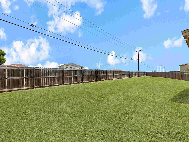3802 Doffy Dr — Photo 24