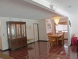 5th image of 5020 N Lyman Ave