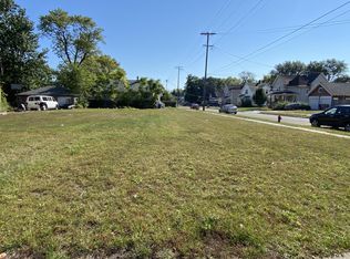 6039 18th Ave, Kenosha, WI 53143