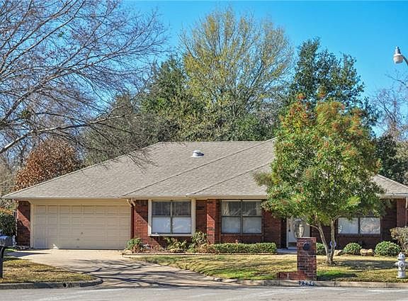 2nd image of 2530 Satinwood Ct