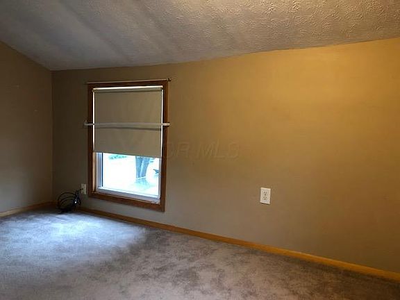 5th image of 517 Vine St