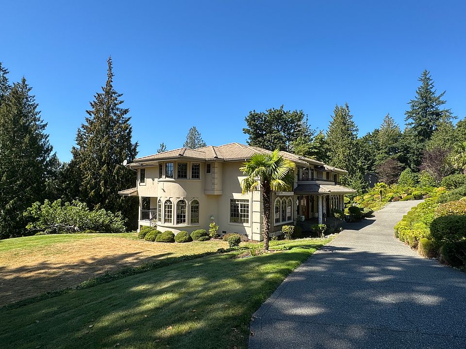 2nd image of 6529 161st Pl SE