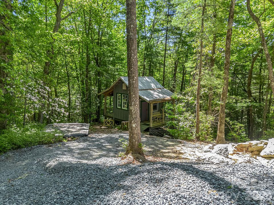 1st image of 352 Big Hill Rd